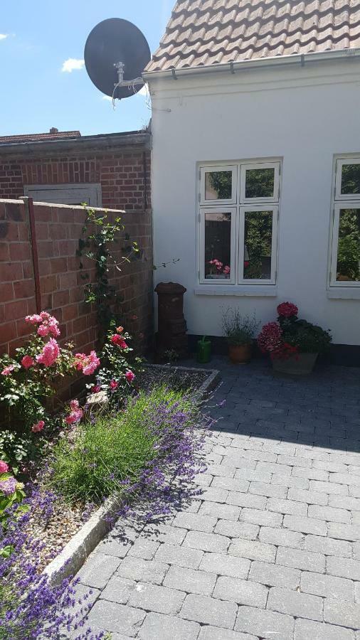 Ferienhaus Kate Villa Friedrichstadt Bagian luar foto